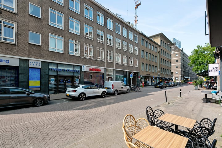 Bekijk foto 3 van Westewagenstraat 25-B