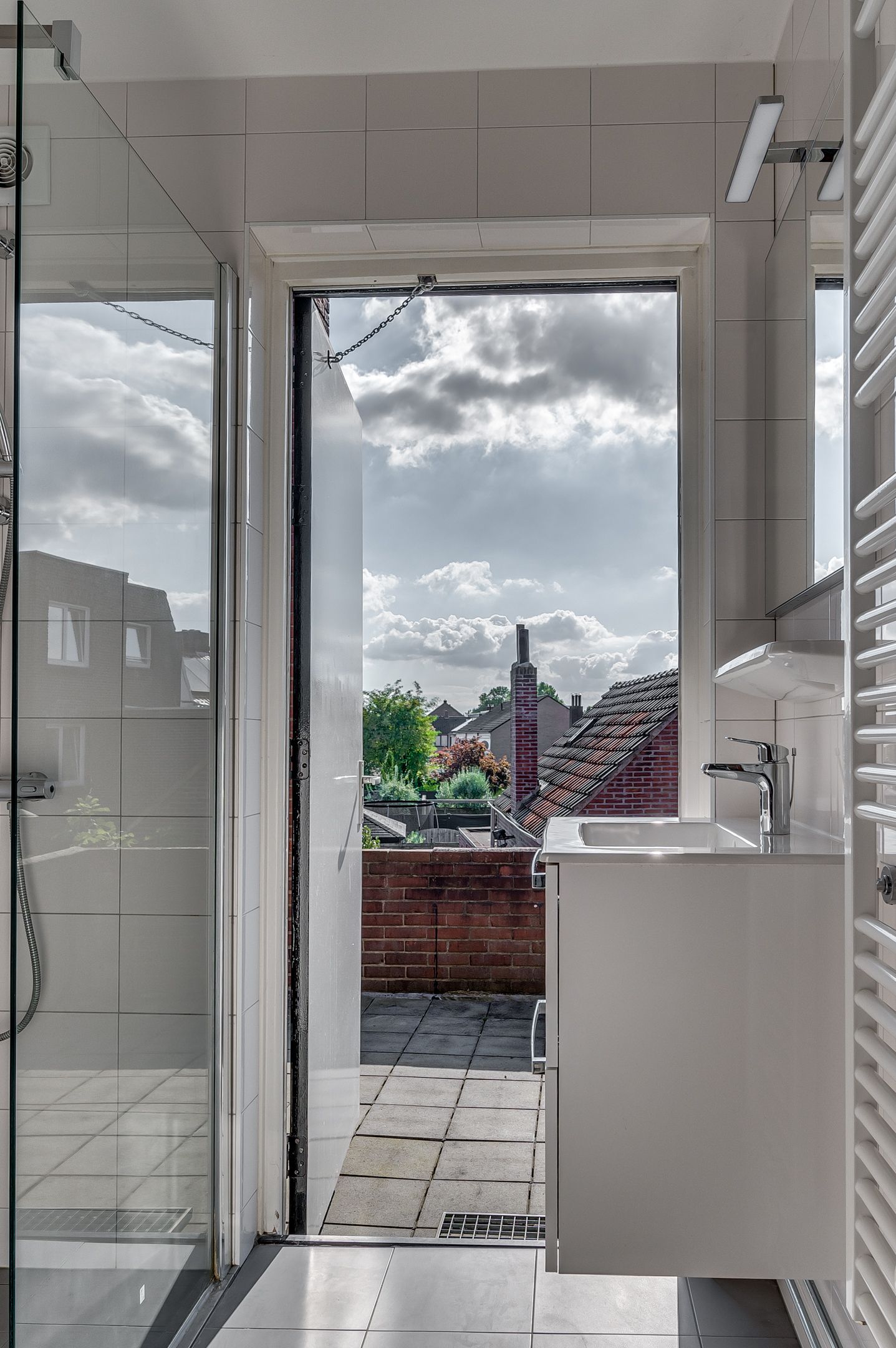 Foto 15 van Krekelveldstraat 8