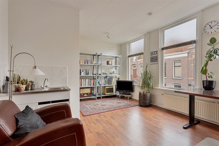 Bekijk foto 18 van Spoorstraat 30