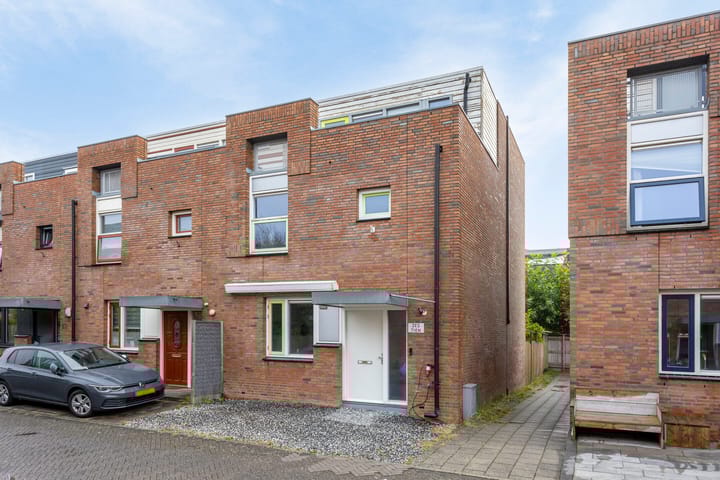 Foto 30 van Mackaystraat 16