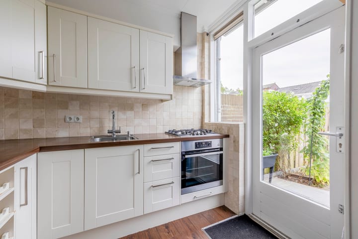 Foto 18 van Dr. de Visserstraat 43