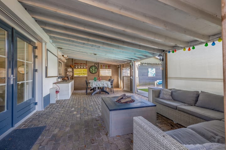 Photo 38 of Florastraat 35