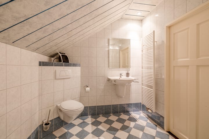 Photo 55 of Florastraat 35