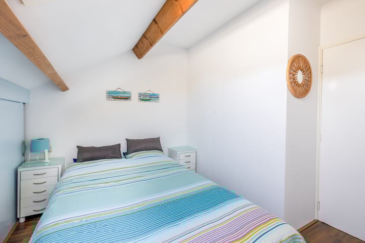 Photo 58 of Florastraat 35