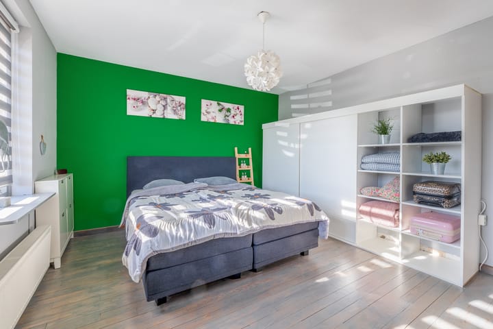 Photo 64 of Florastraat 35