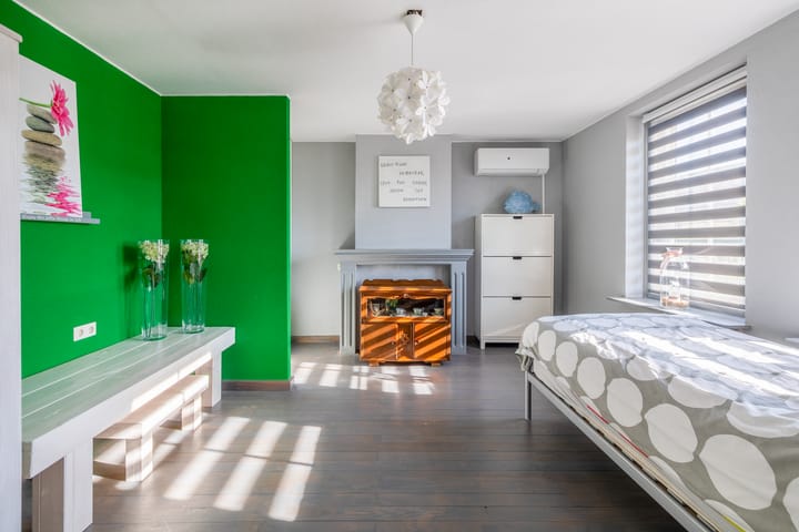 Photo 66 of Florastraat 35