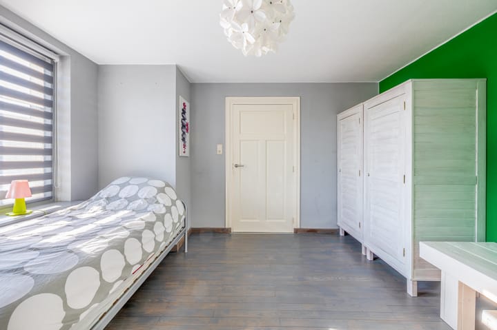 Photo 67 of Florastraat 35