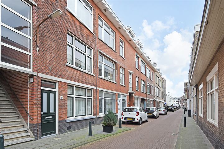 Bekijk foto 2 van Heemraadstraat 26