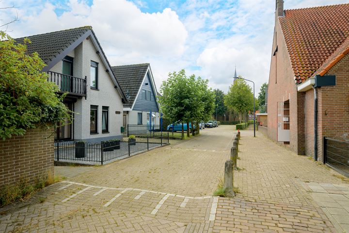 View photo 43 of Sint Franciscusstraat 3