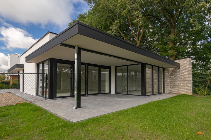 Foto 25 van Kruisweg 23