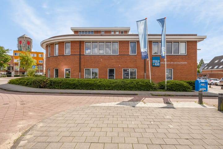 Foto 23 van Spoorstraat 30