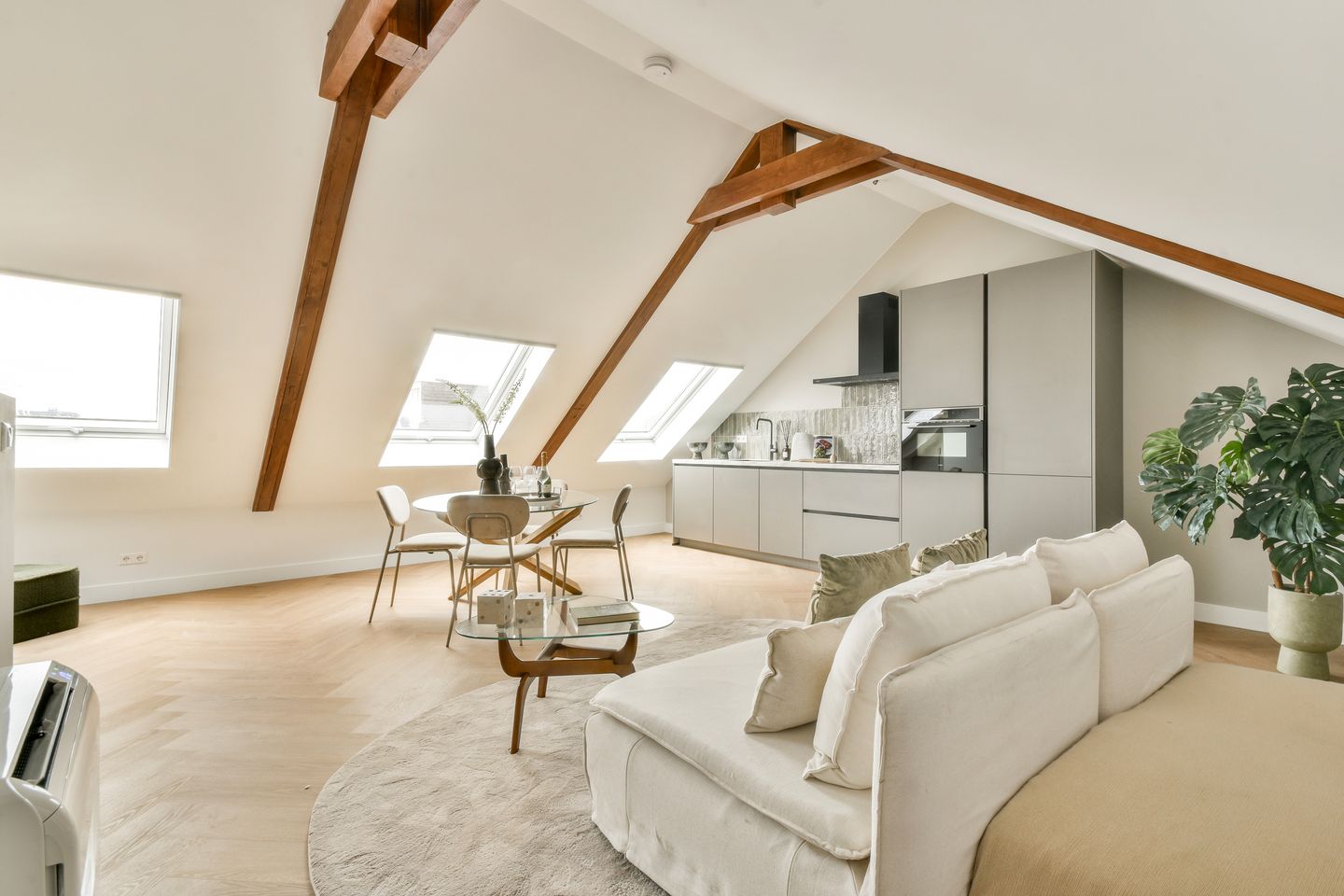 Foto 1 van Ferdinand Bolstraat 28-E