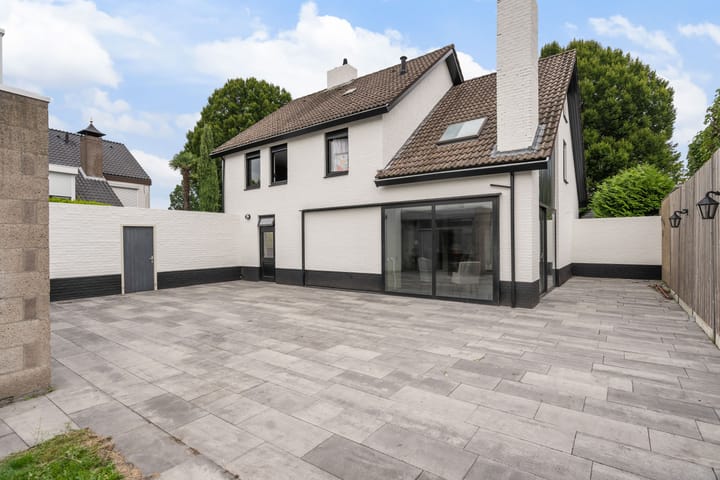 Foto 4 van Hoolstraat 1