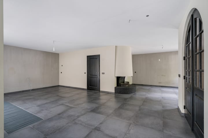 Photo 14 of Hoolstraat 1