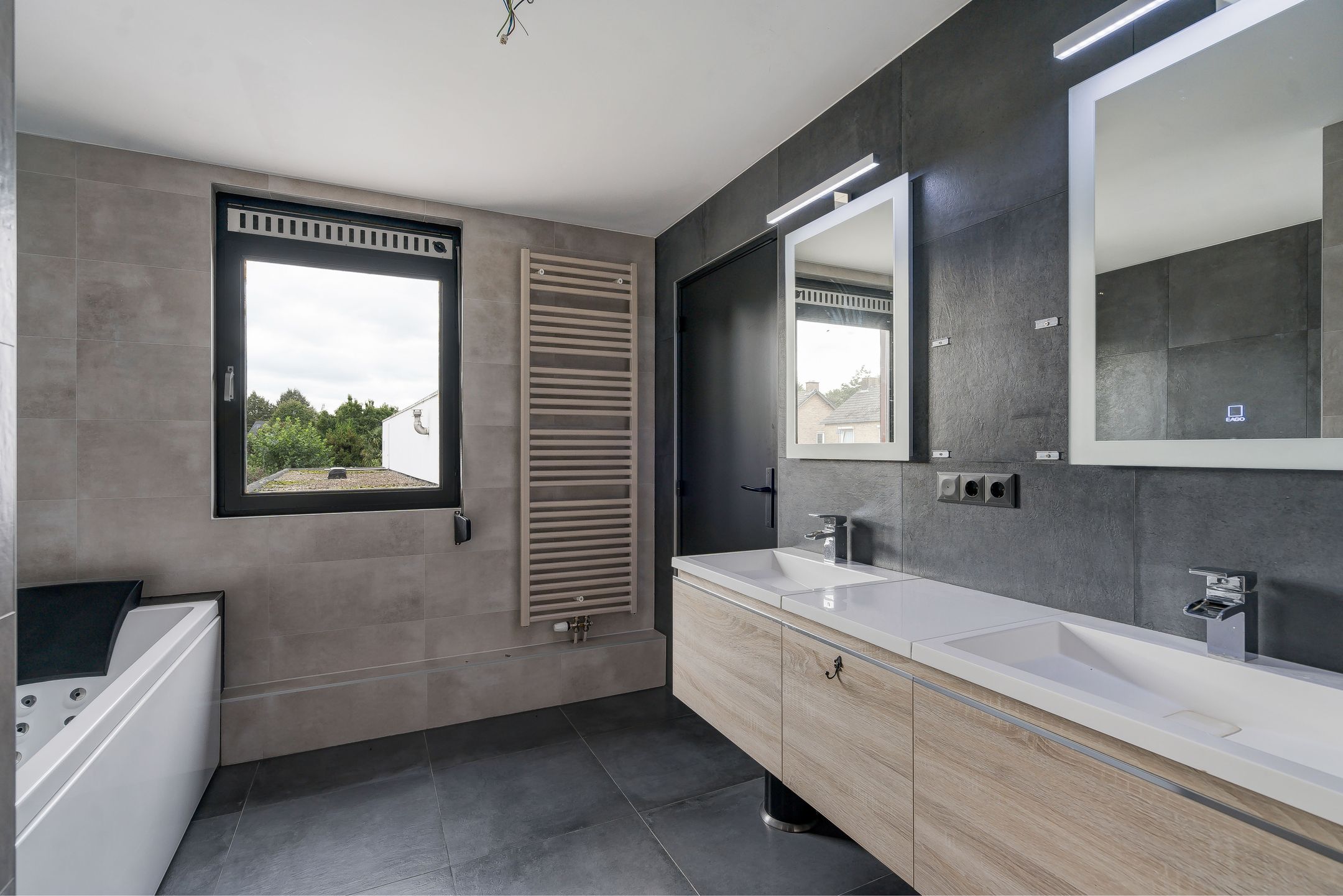 Foto 24 van Hoolstraat 1