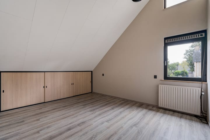 Photo 28 of Hoolstraat 1