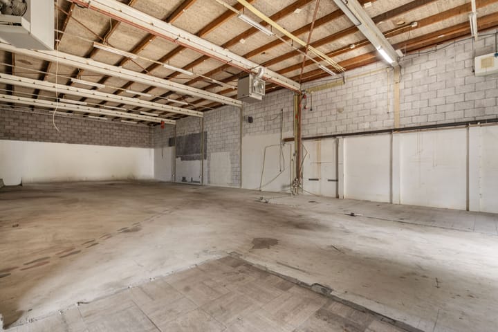 Photo 41 of Hoolstraat 1