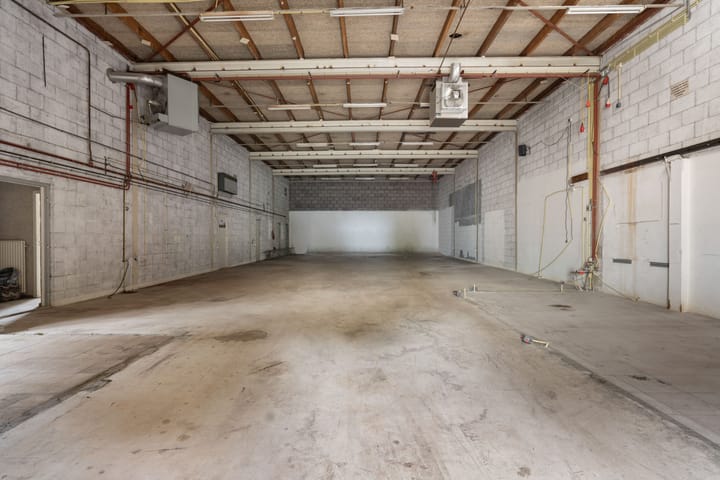 Photo 42 of Hoolstraat 1