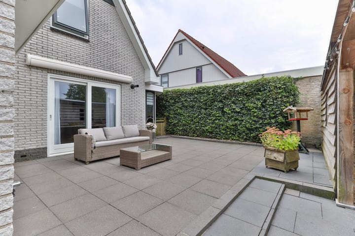 Photo 37 of De Bjirken 151