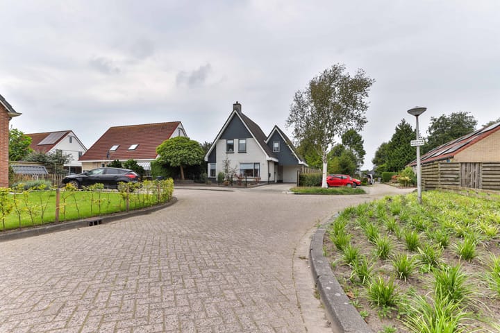 Photo 48 of De Bjirken 151