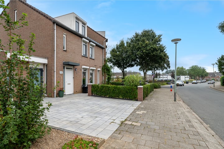 Bekijk foto 31 van Cypresstraat 62