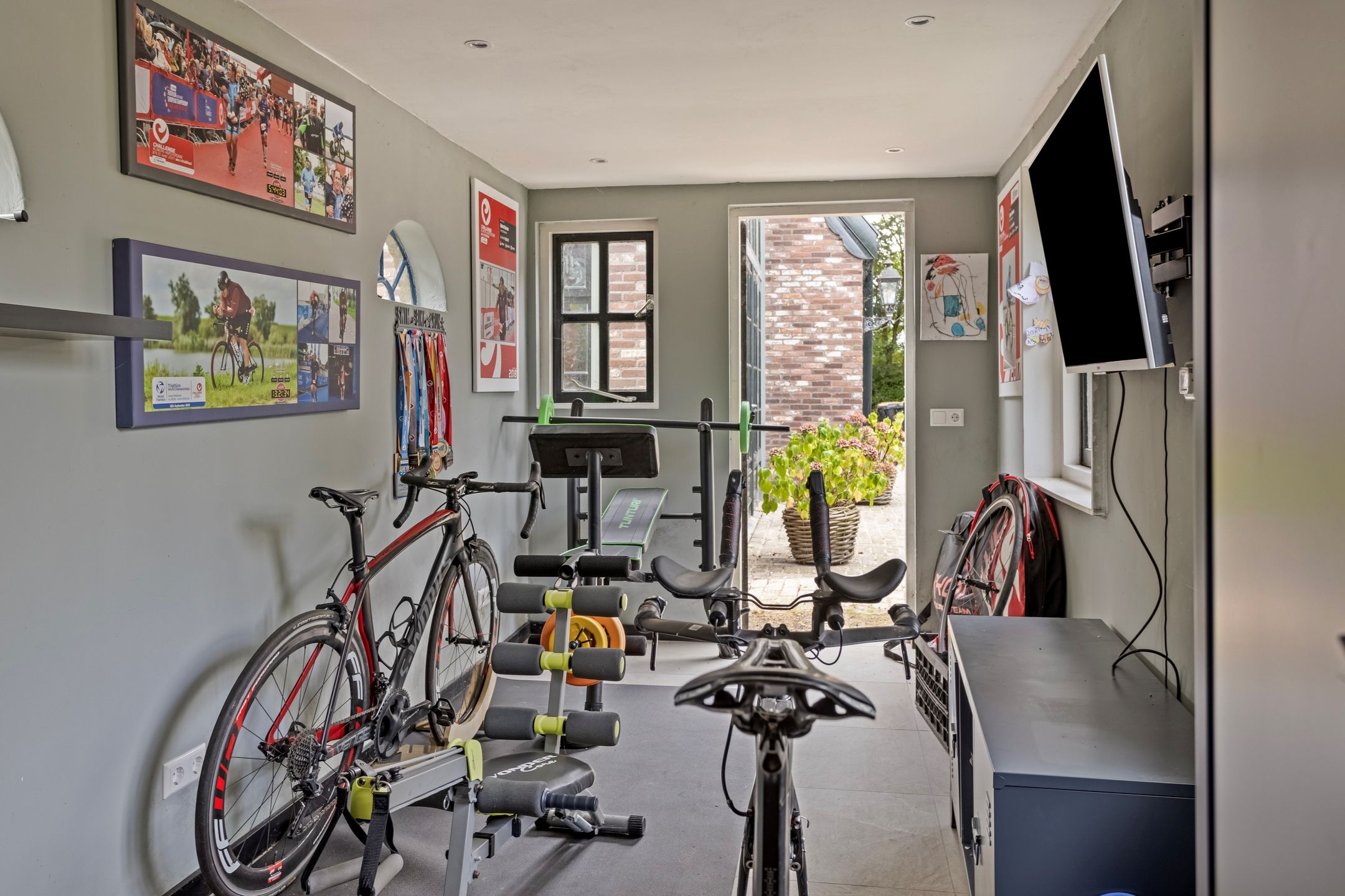 Foto 72 van Westfriesedijk 23