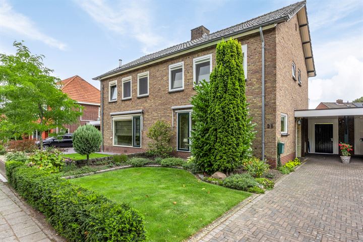 View photo 24 of Oude Lossersestraat 35