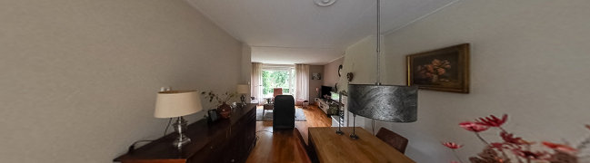 Bekijk 360° foto van Woonkamer van Oude Lossersestraat 35