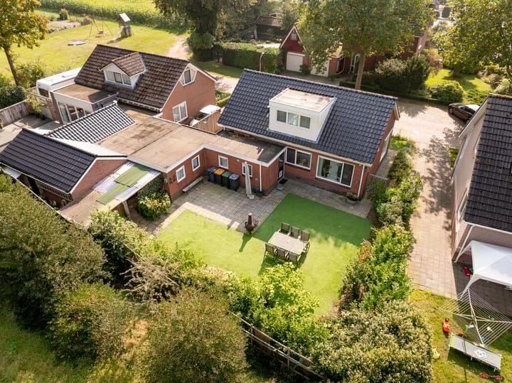 Foto 6 van Dorpshuisstraat 13