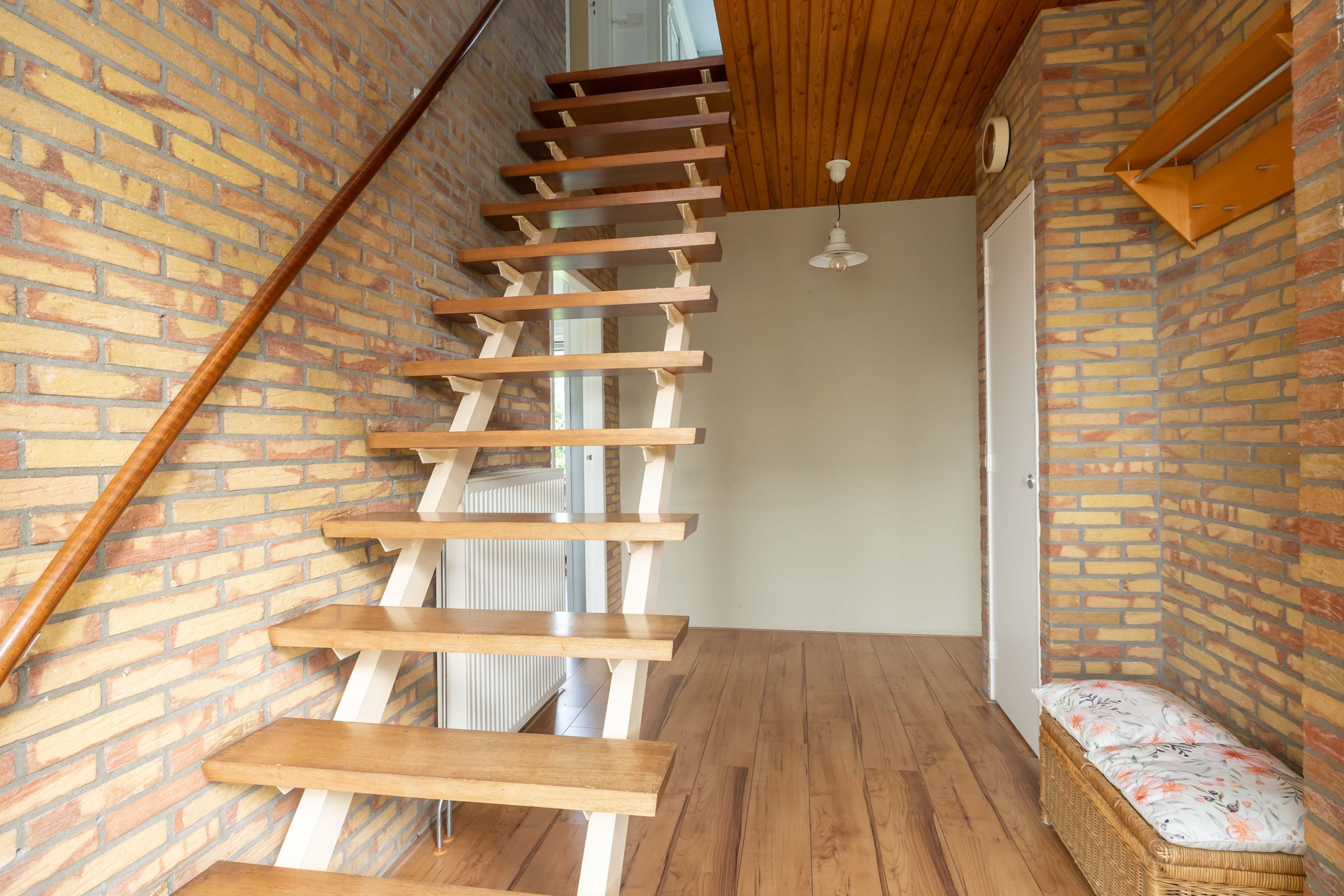 Foto 9 van Dorpshuisstraat 13