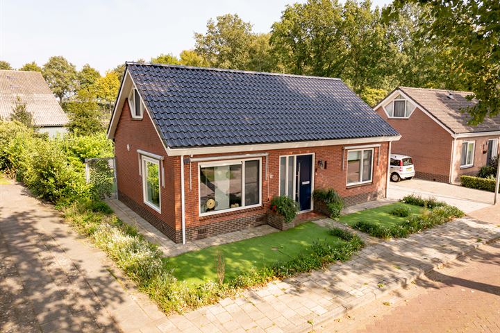 Bekijk foto 49 van Dorpshuisstraat 13