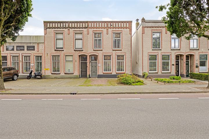 View photo of Baroniestraat 55