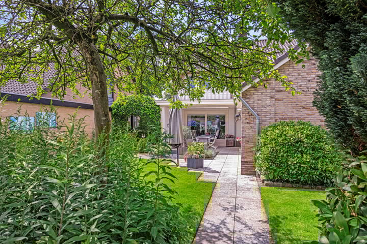 Foto 44 van Lattropperstraat 14