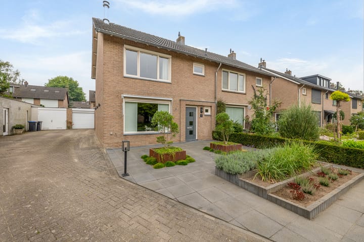 Foto 1 van Dr. Schaepmanstraat 5