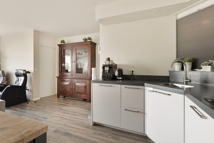 Foto 8 van Molenbelterweg 9-302