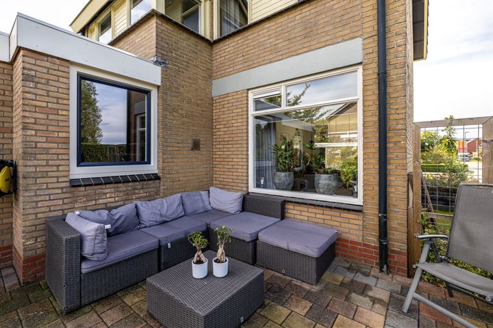 View photo 36 of Titanstraat 7