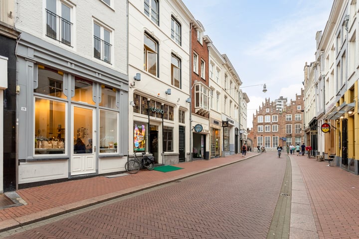 Bekijk foto 7 van Karrenstraat 61