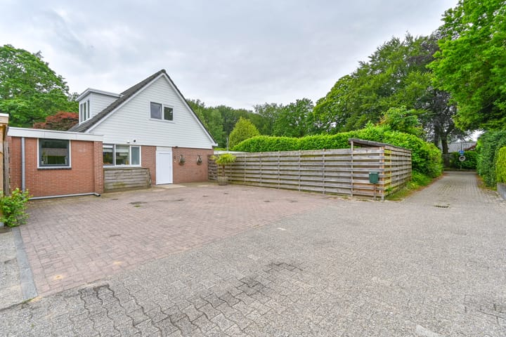 Photo 1 of Meerboomweg 139