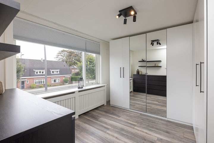 Bekijk foto 17 van Gronausestraat 218