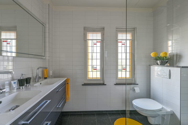 Foto 36 van Stationsstraat 2