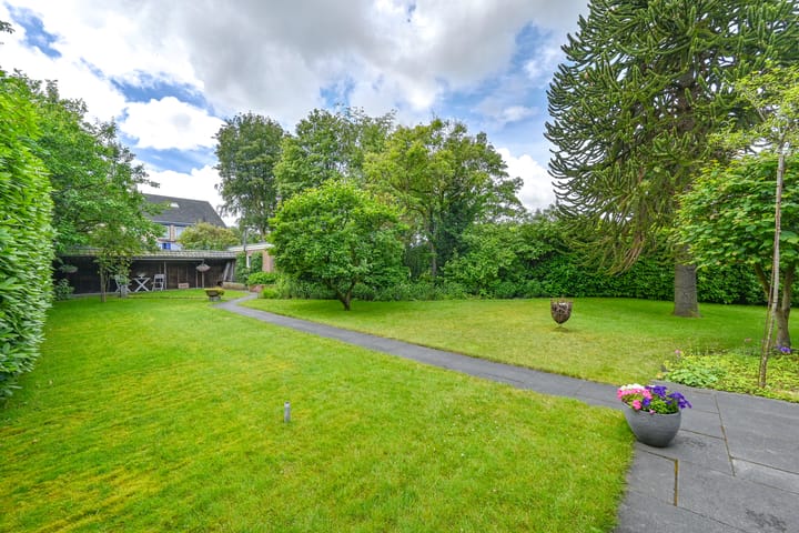 Foto 55 van Stationsstraat 2