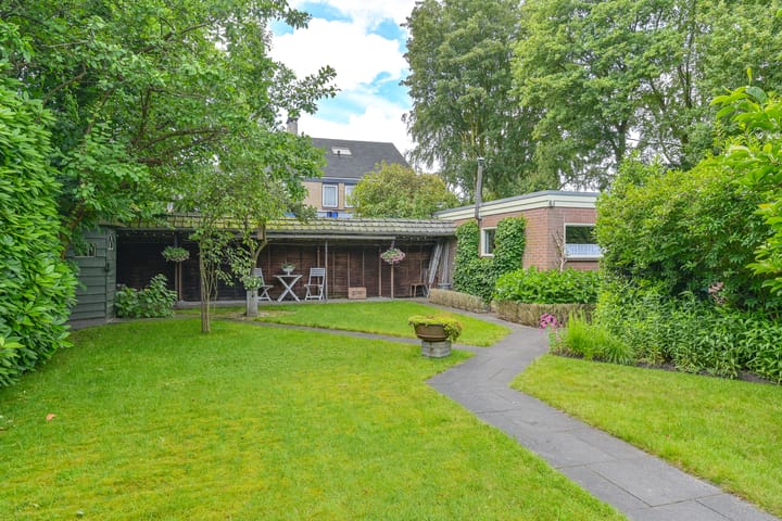 Foto 56 van Stationsstraat 2