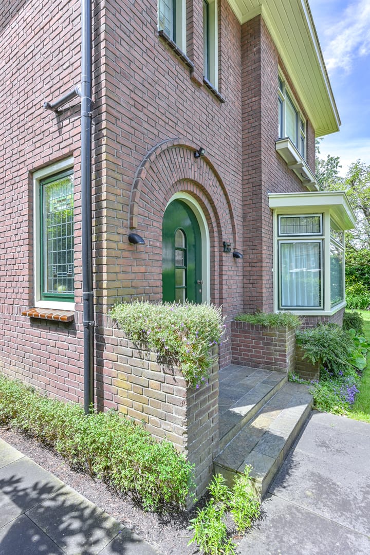 Foto 60 van Stationsstraat 2