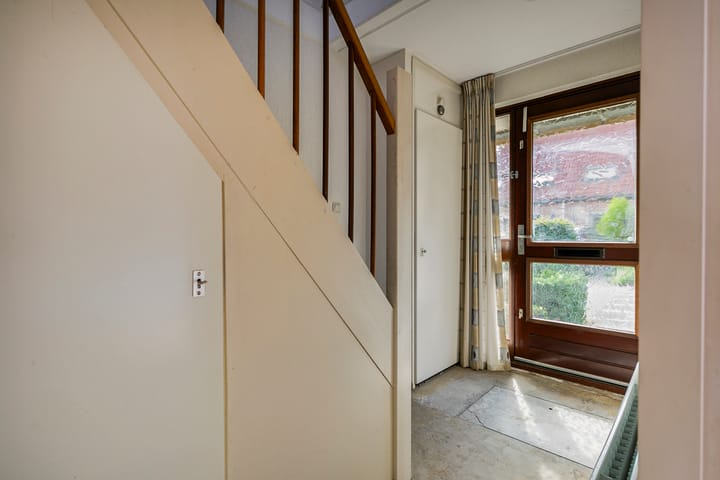 Foto 8 van Louis van Gasterenstraat 228