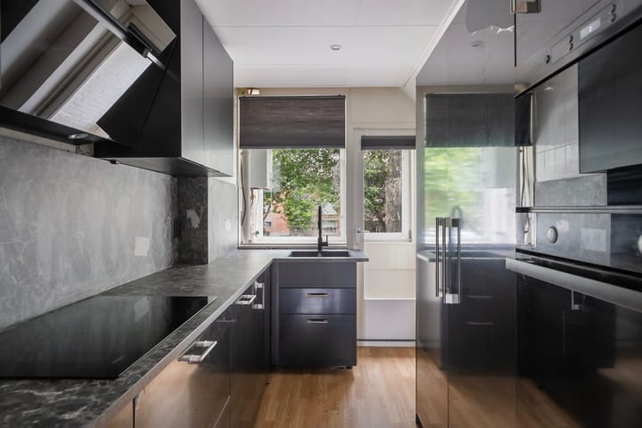 Foto 14 van Van Beethovenstraat 61