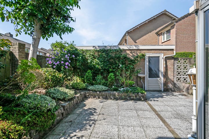 Foto 28 van Jonkheer de la Courtstraat 18