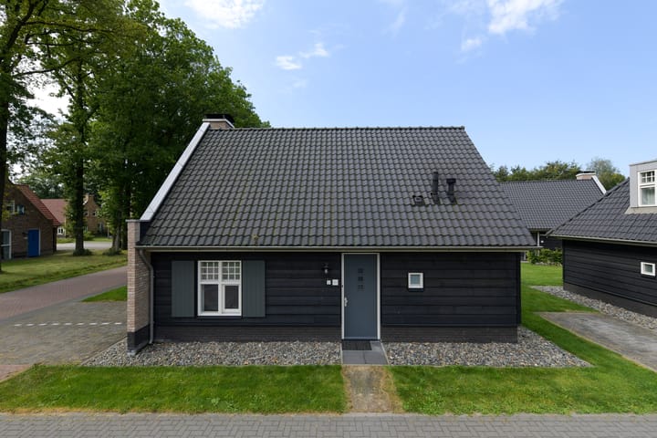 Photo 4 of Duinlaan 5-H302