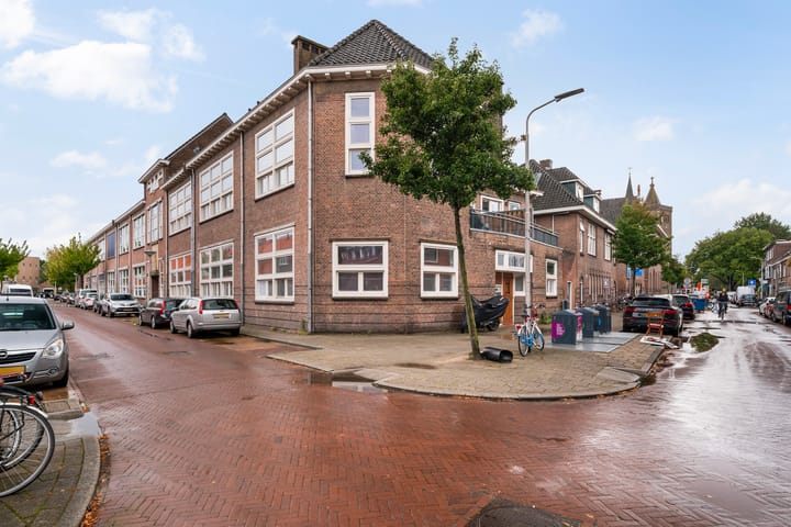 Photo 34 of Simonsstraat 103-E