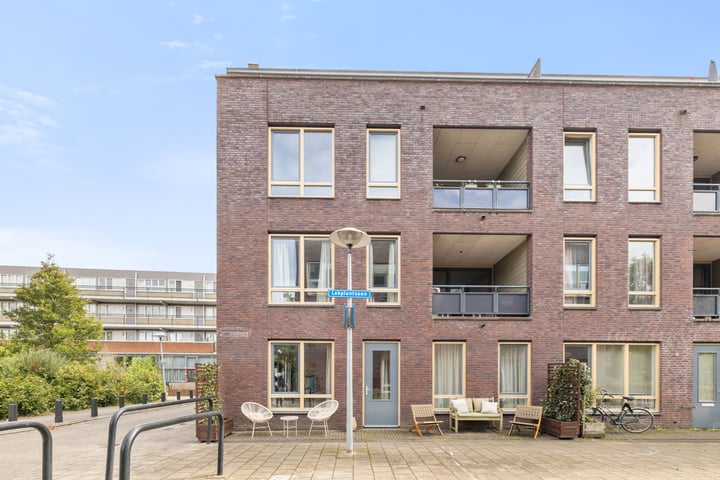 View photo of Roerplein 10