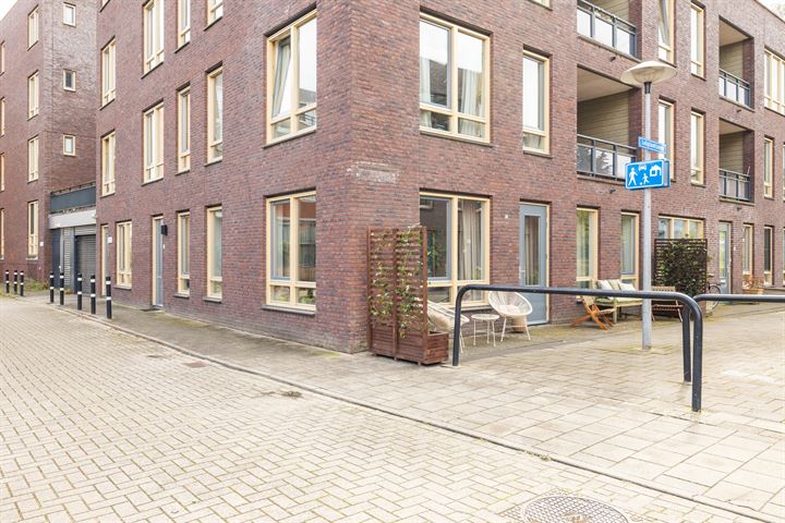 View photo 6 of Roerplein 10